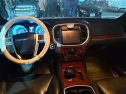 کرایسلەر 300